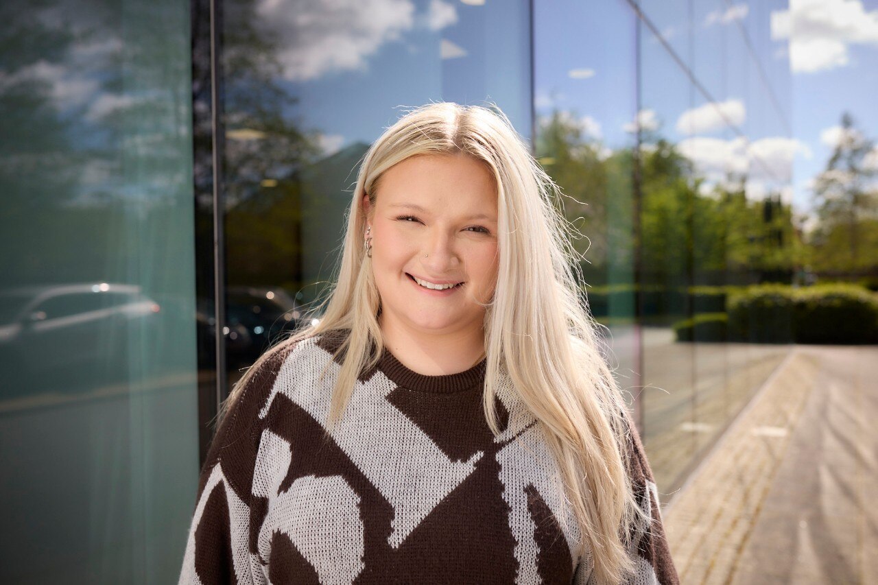 Enterprise Mobility team member - Macey - Reservation Agent Apprentice